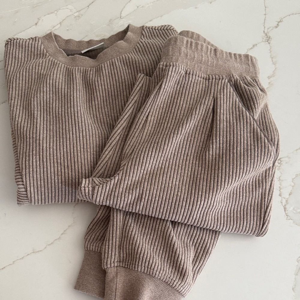 Varley Brown Loungewear Set